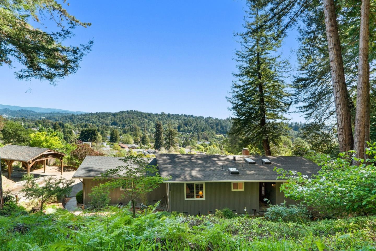 100 Camino Sinuoso