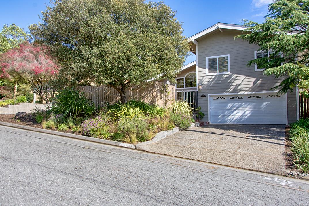 142 Thunderbird Dr