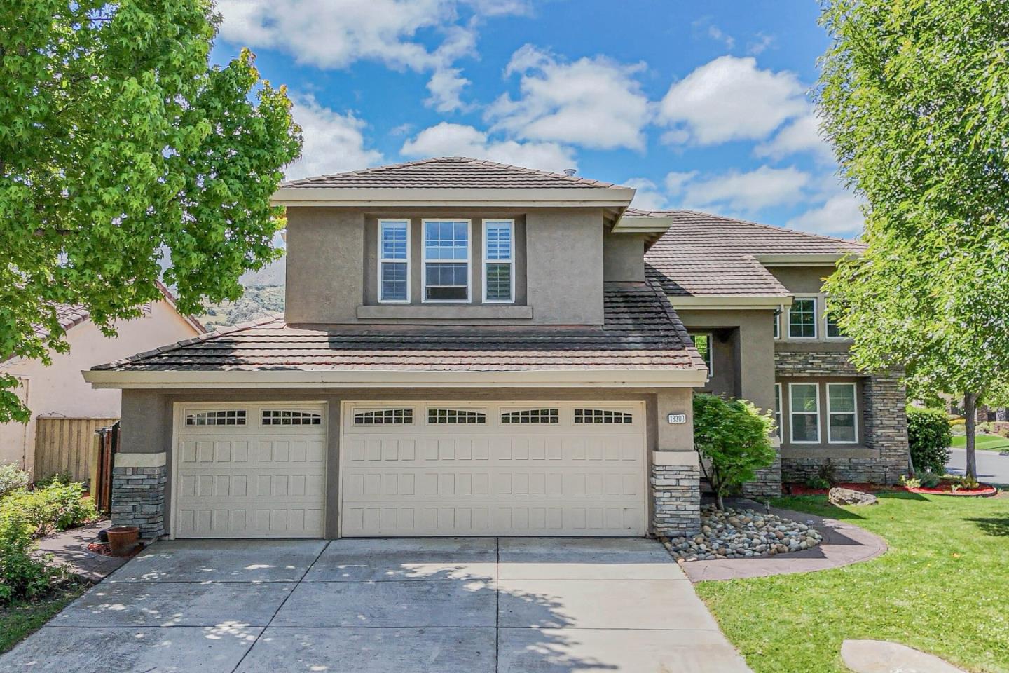 18300 Meadow Song Way