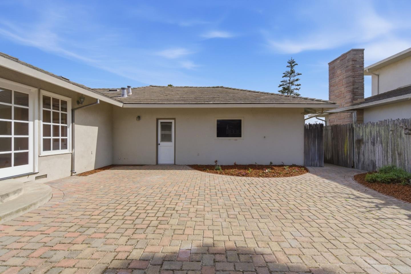 Property photo 42