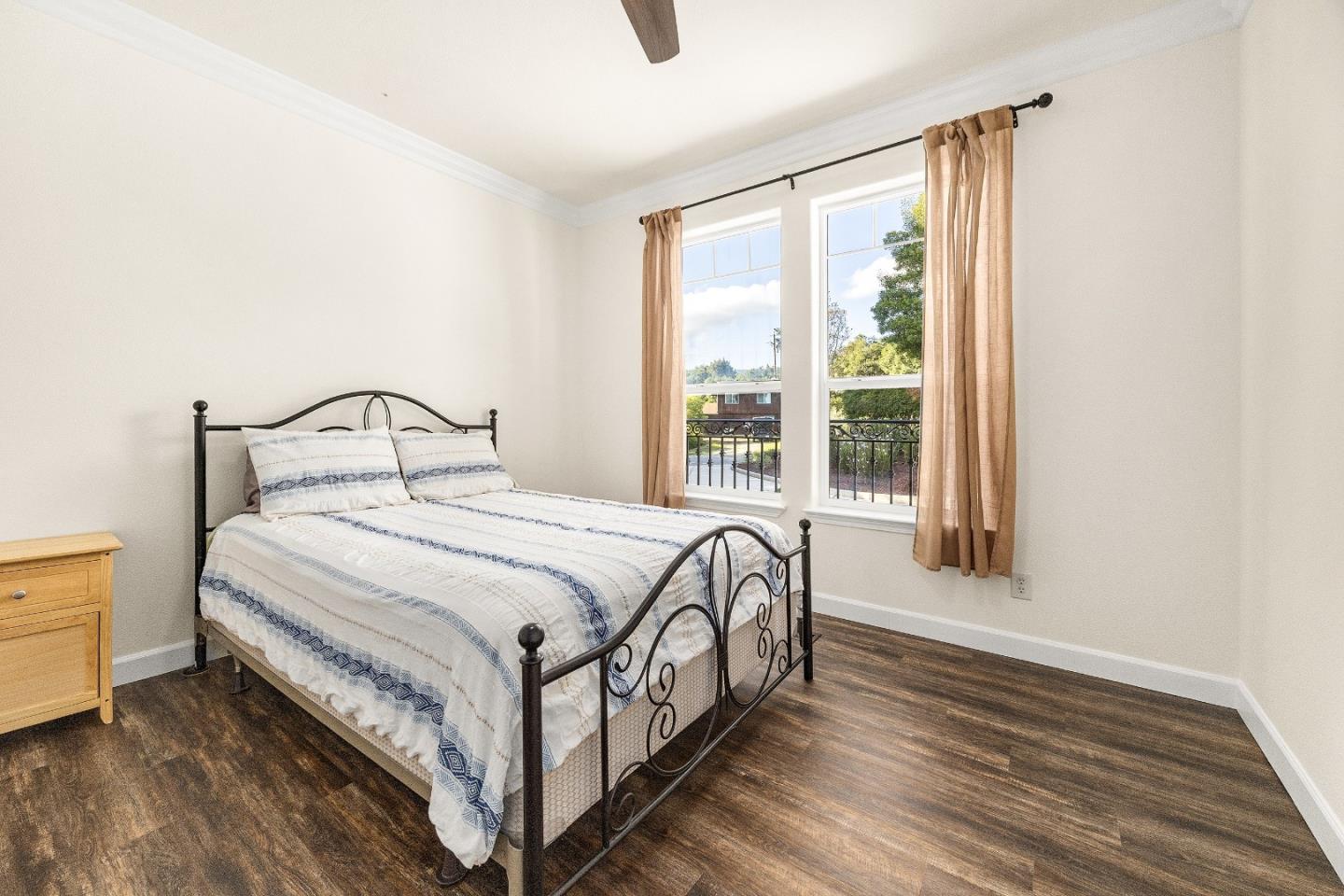 Property photo 40