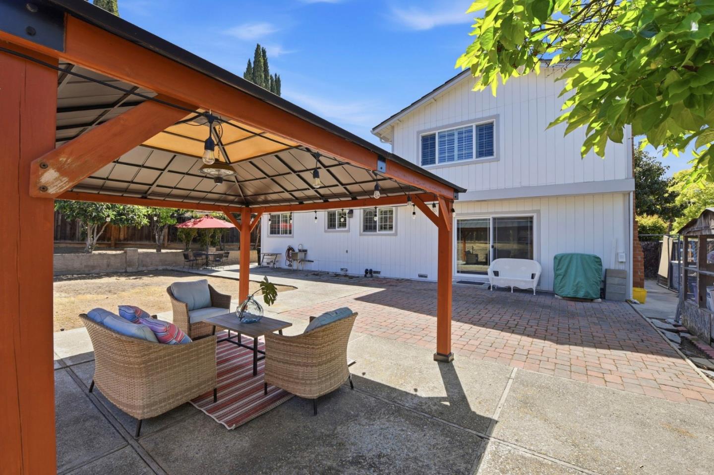 Property photo 44