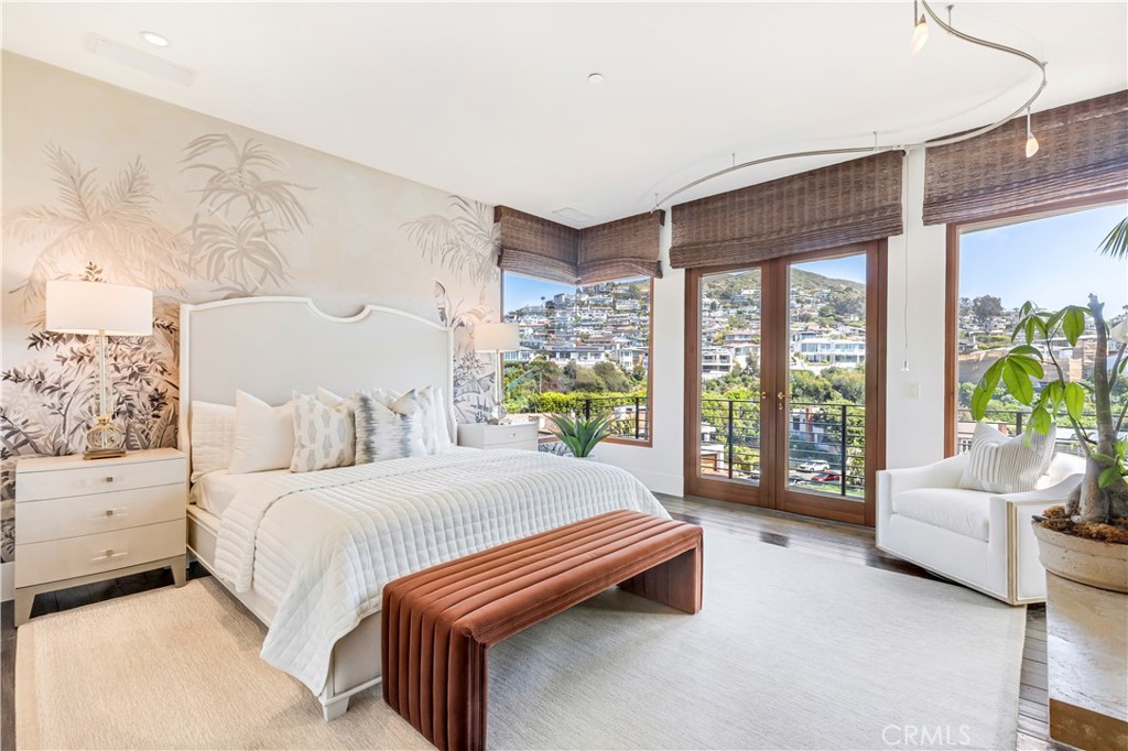Property photo 44