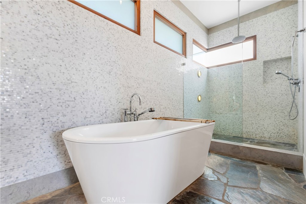 Property photo 50