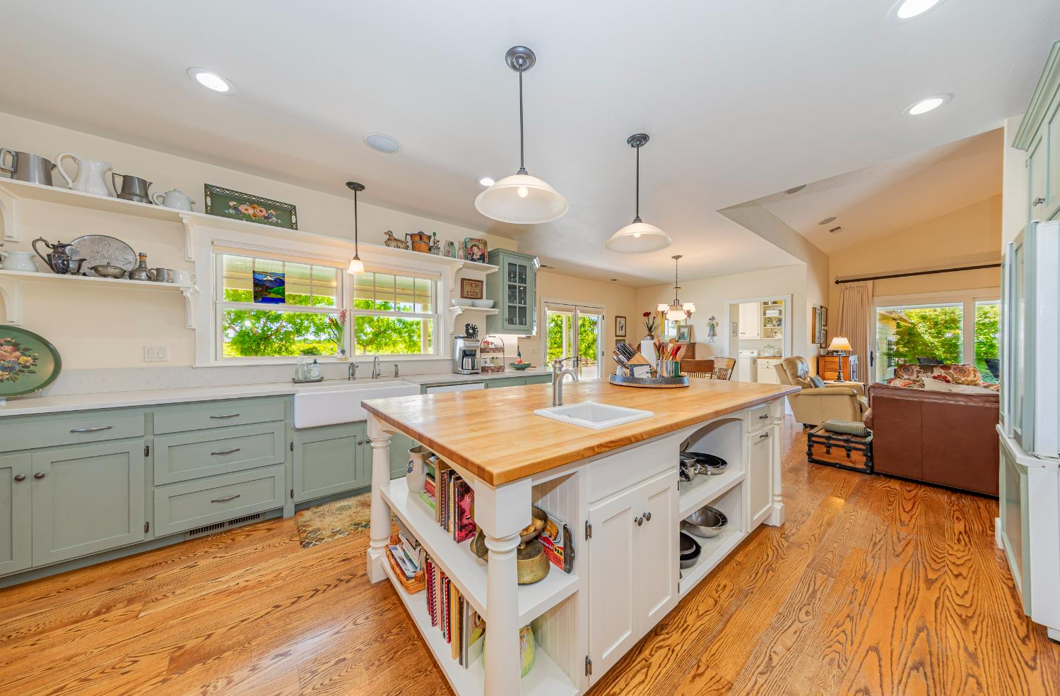 Property photo 32