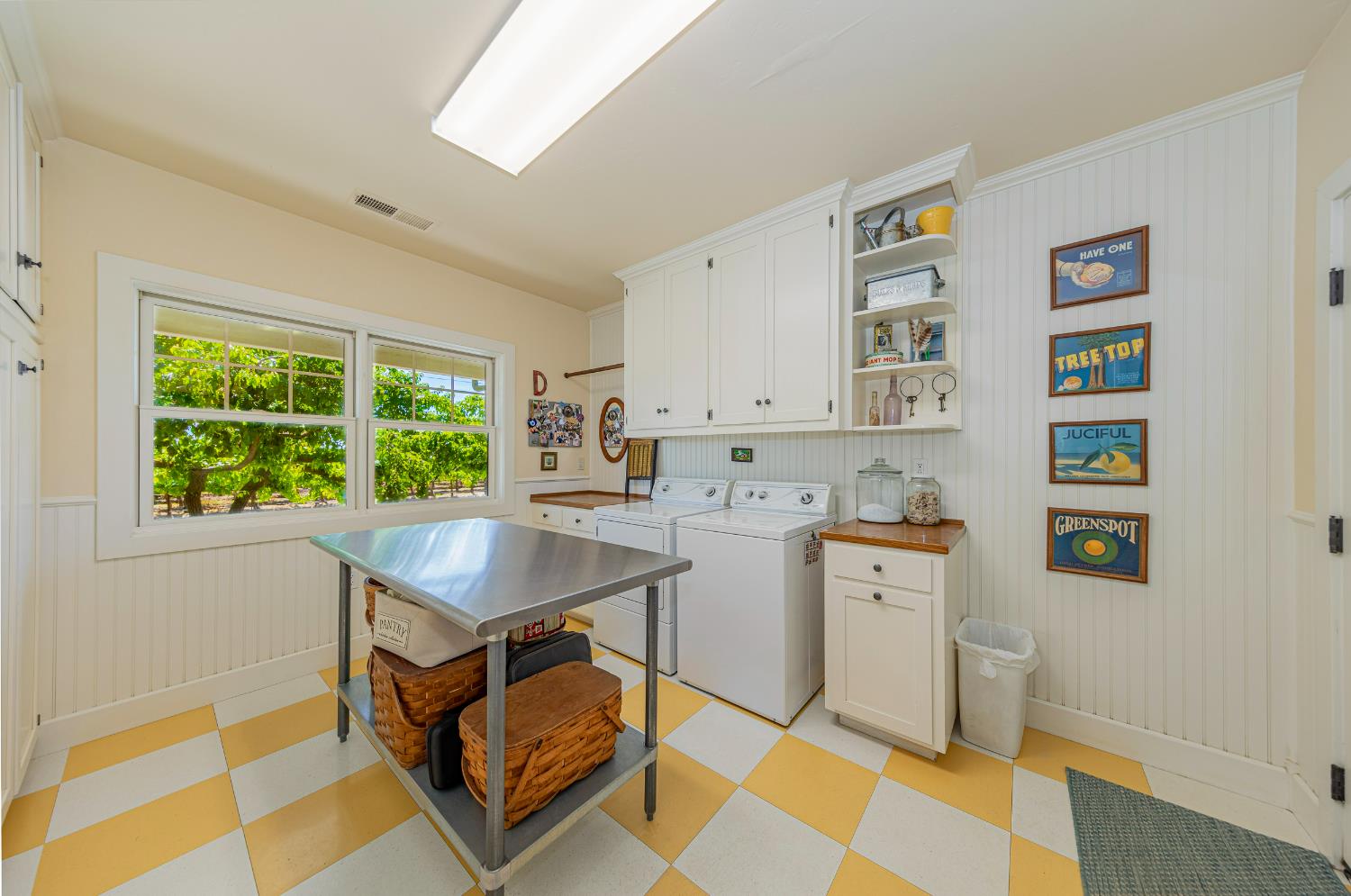 Property photo 35