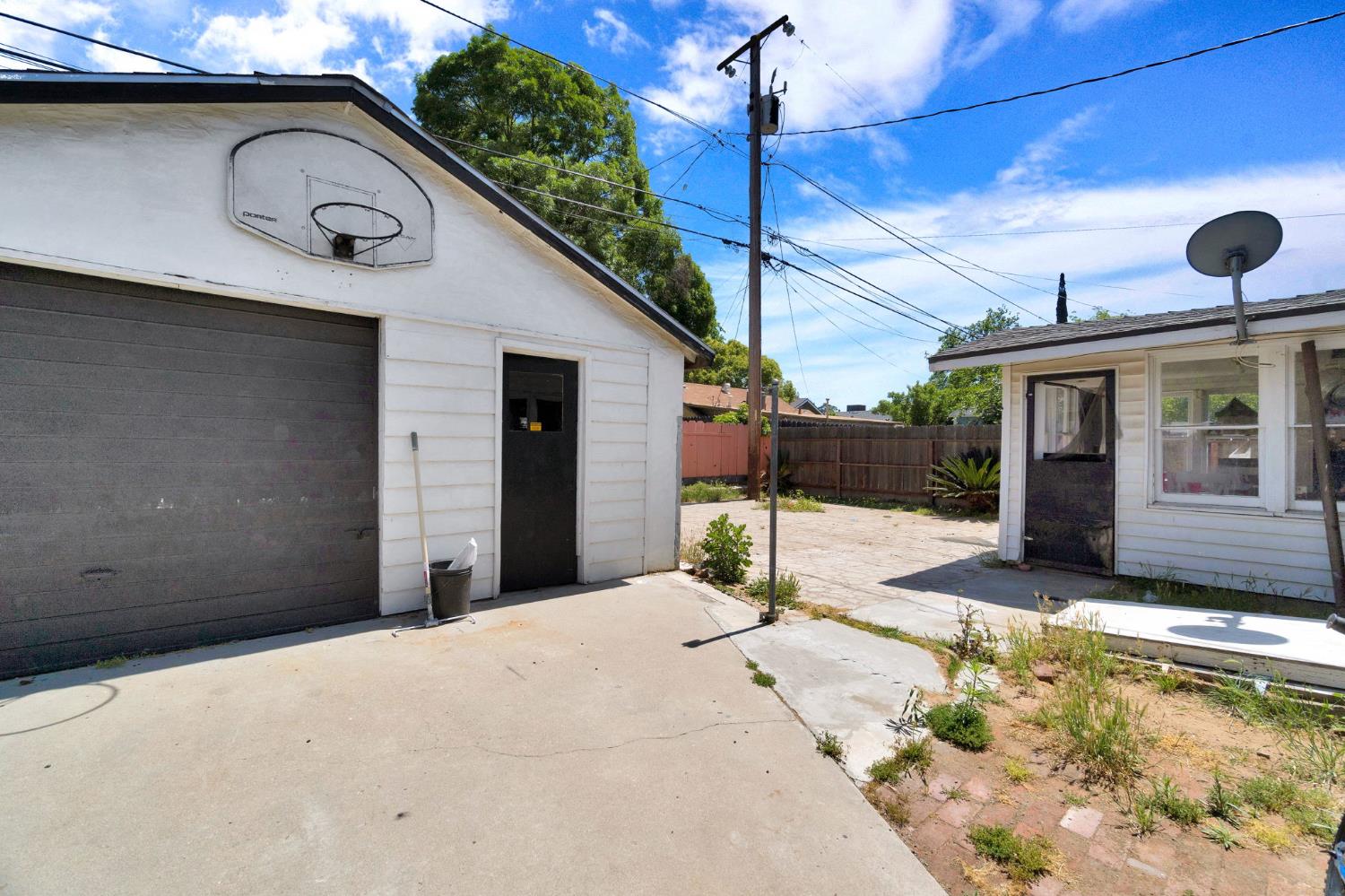 Property photo 23