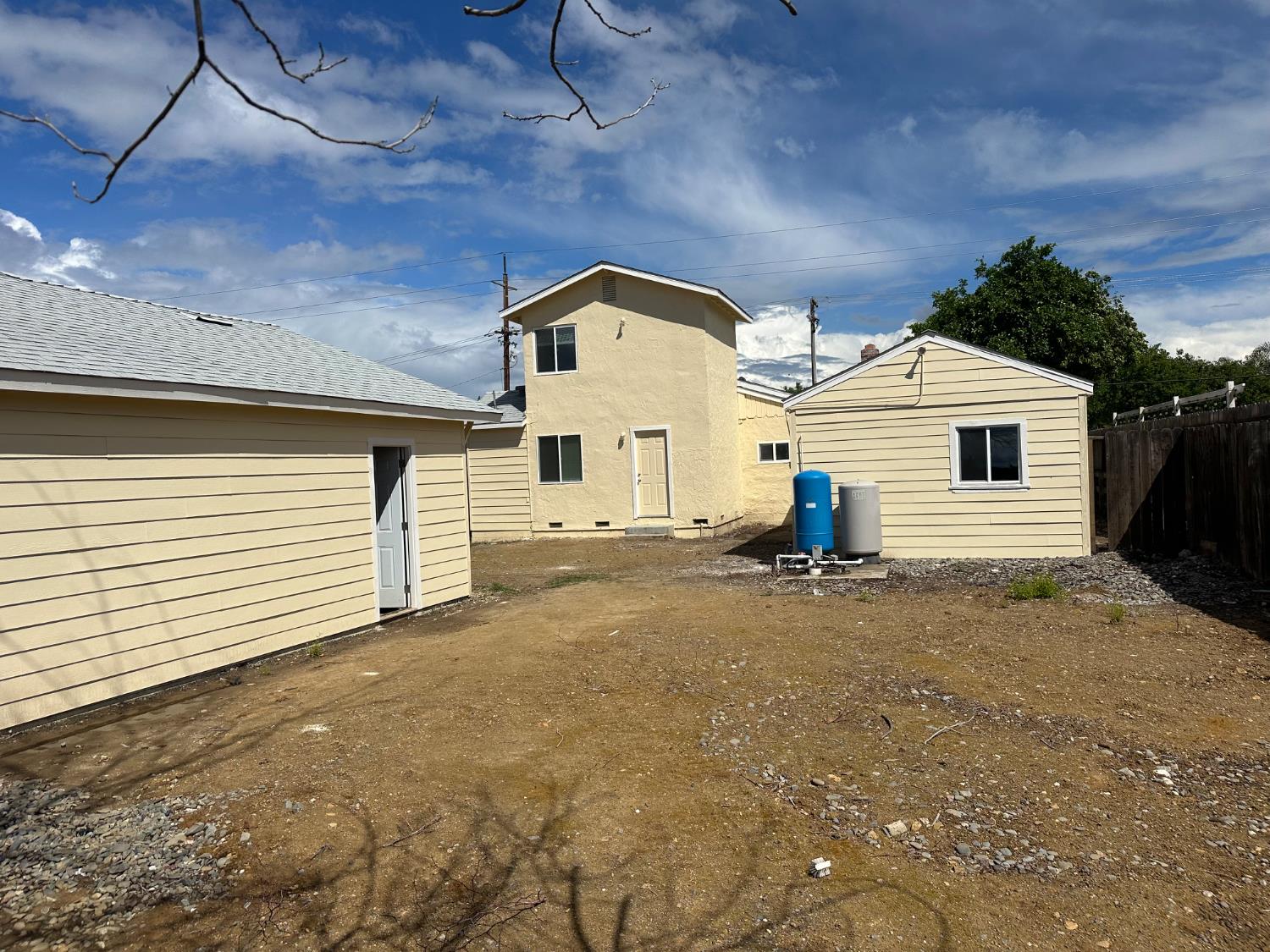Property photo 32