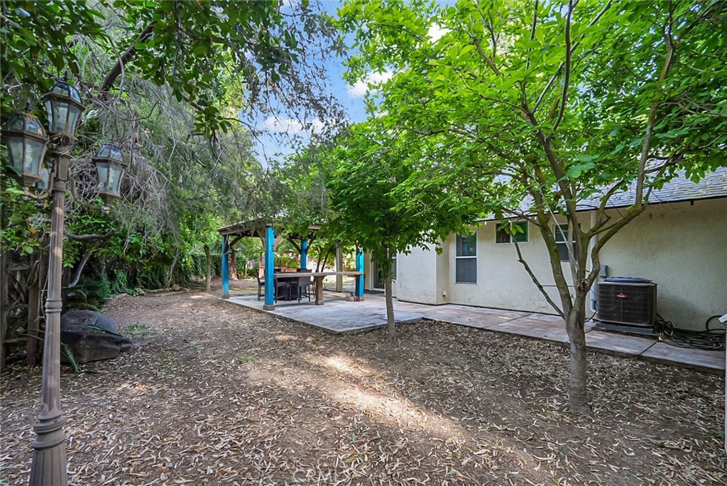 Property photo 31