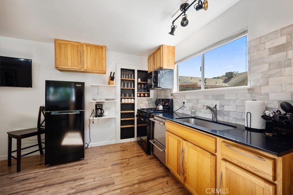 Property photo 25