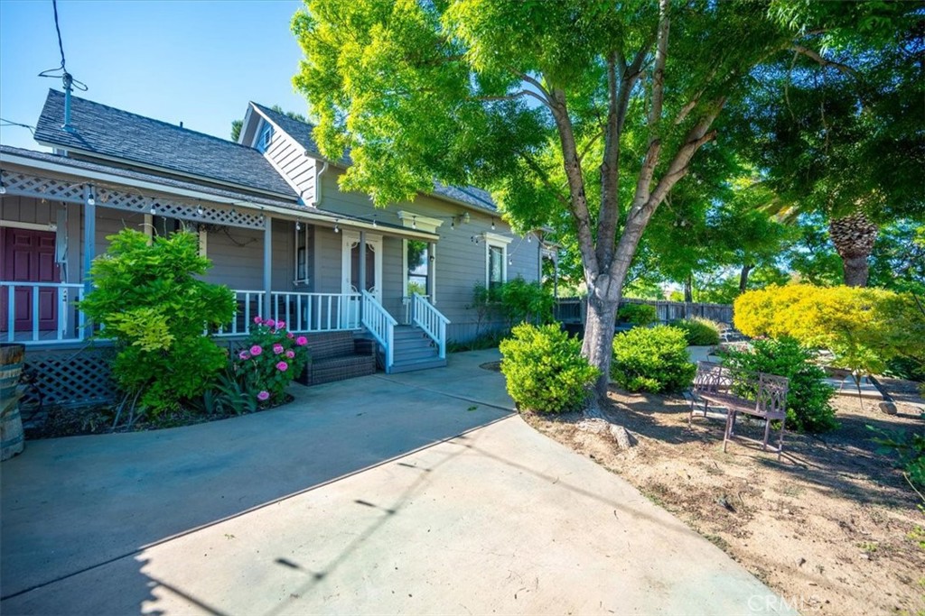 Property photo 38