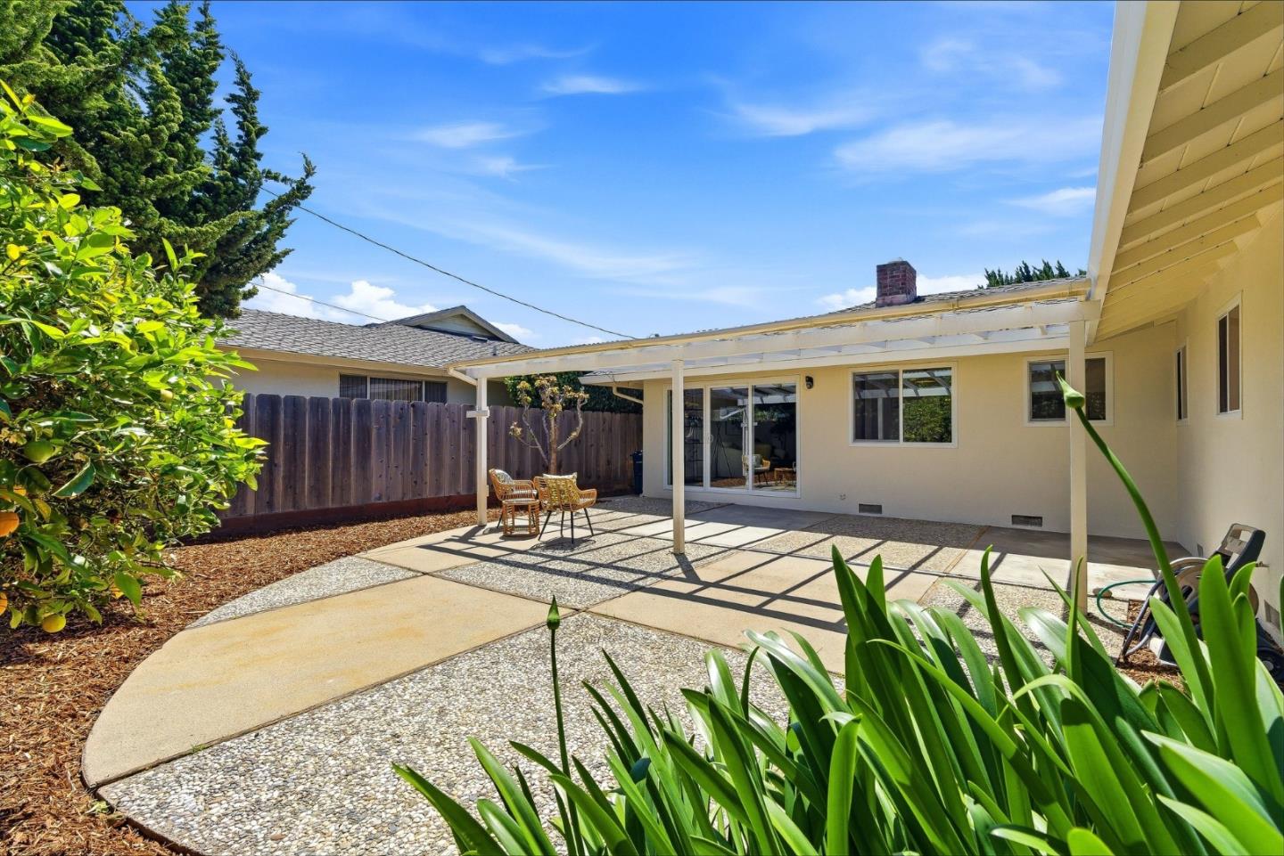 Property photo 35