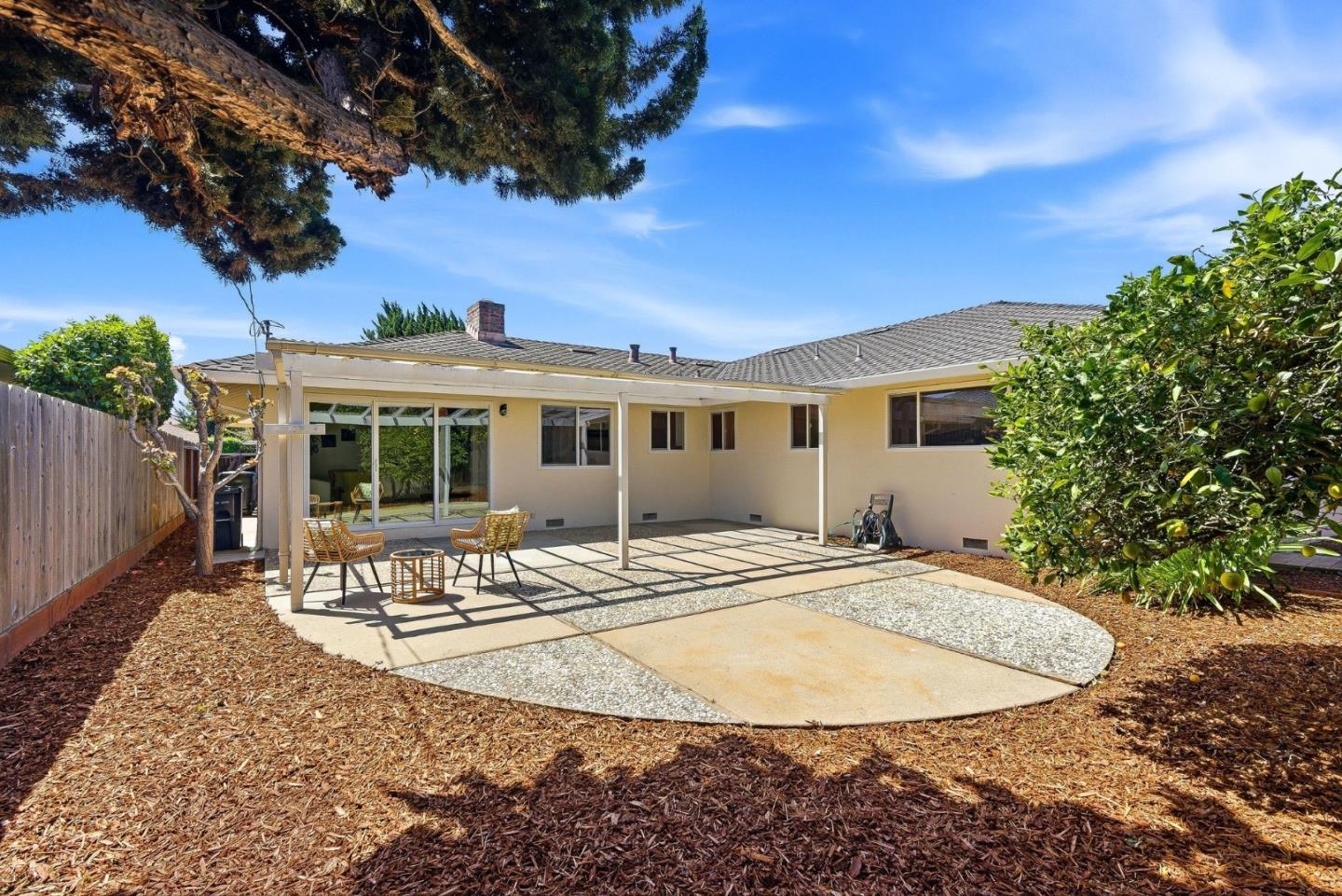 Property photo 36