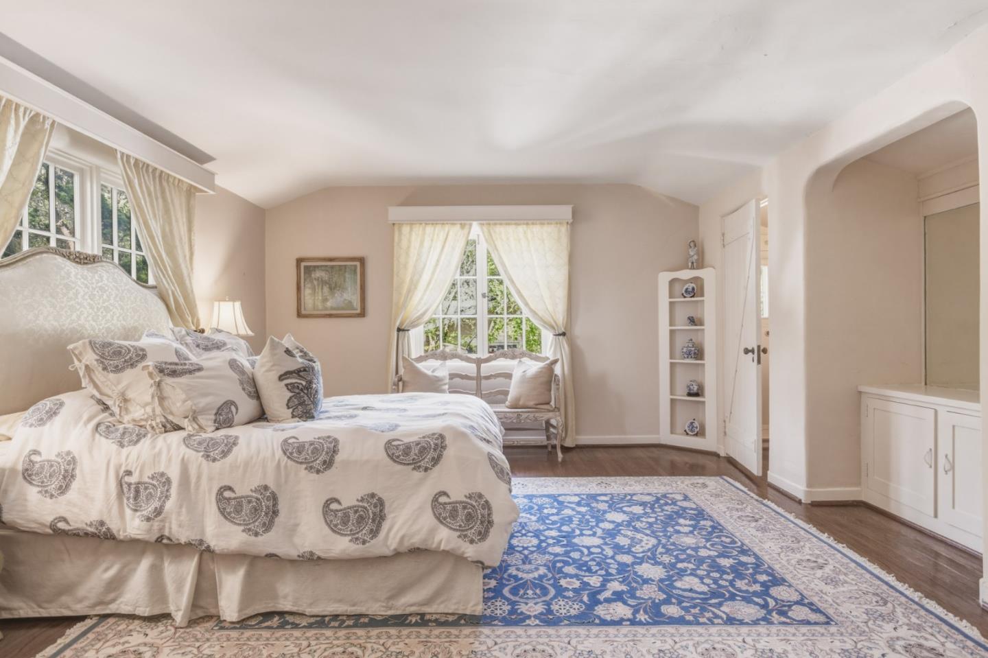 Property photo 31