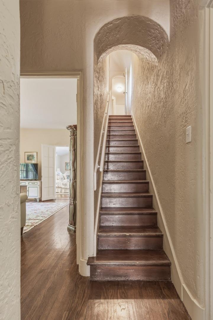 Property photo 32