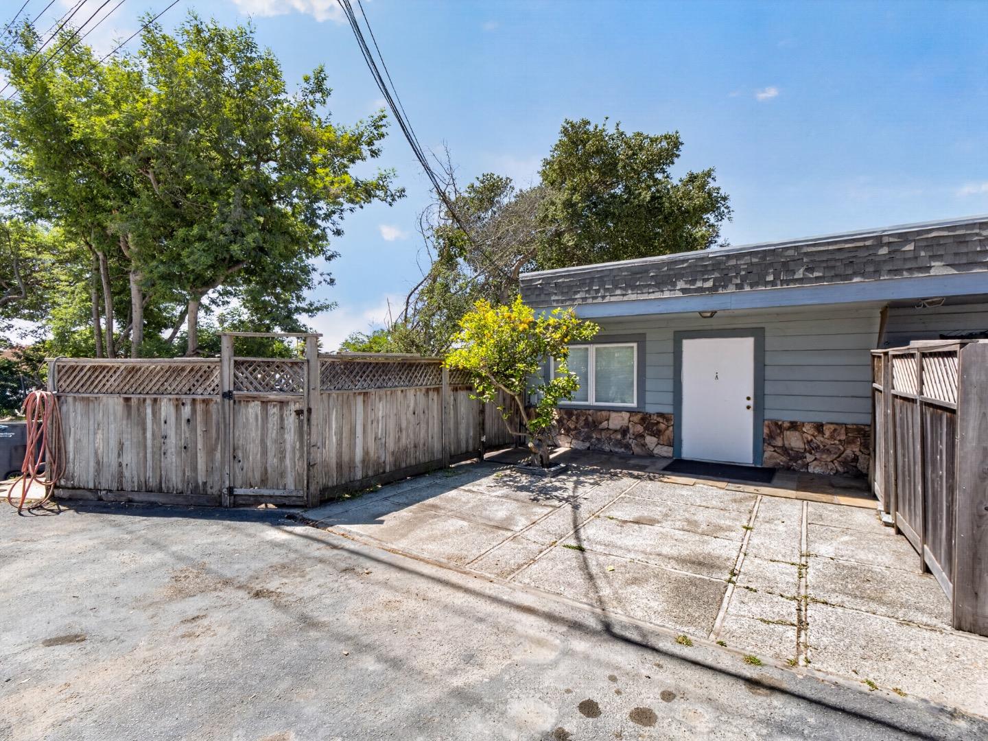 2545 Mar Vista Dr