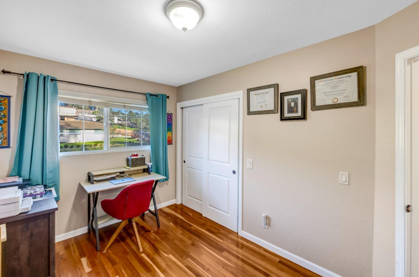 Property photo 32