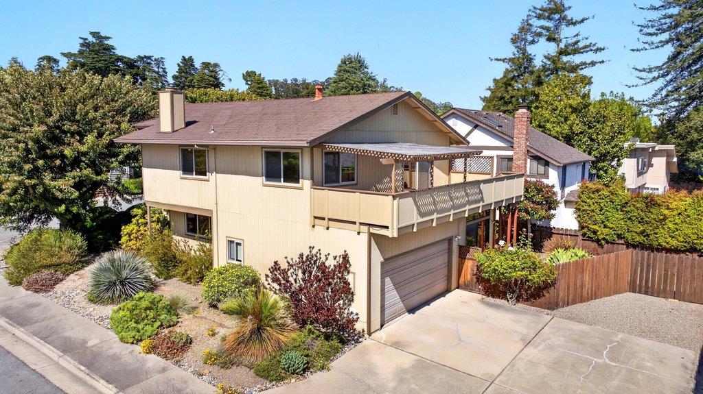 111 Westmoor Dr
