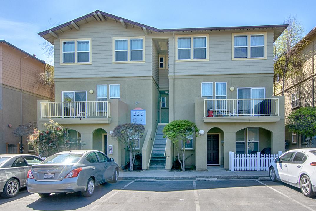 229 Pacifica Blvd Unit 104