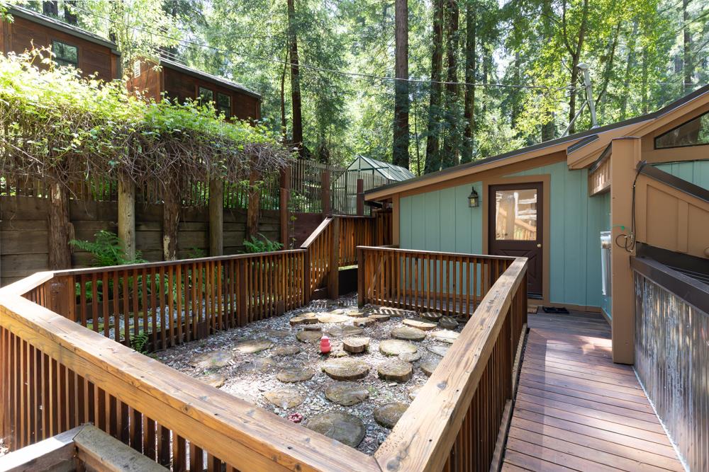 Property photo 37