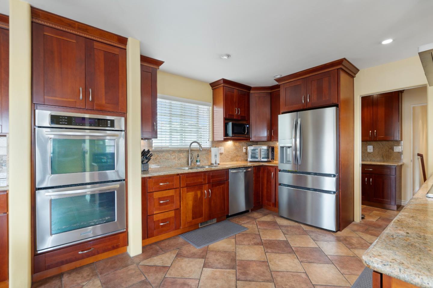 Property photo 16