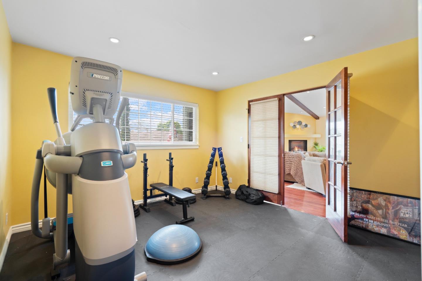 Property photo 32