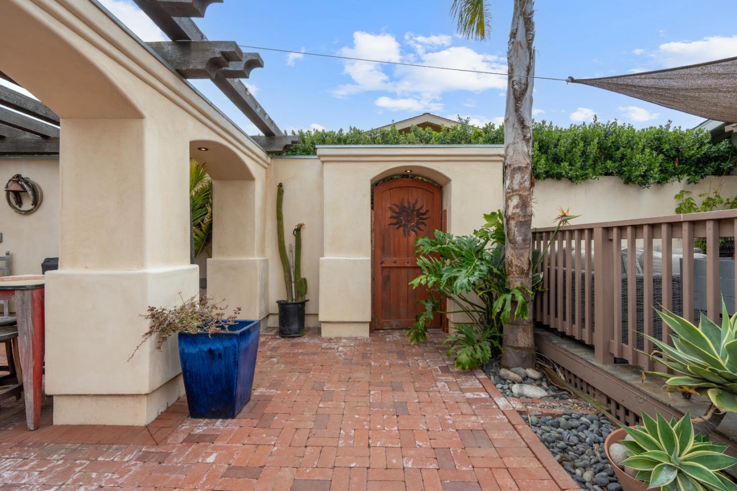 Property photo 44