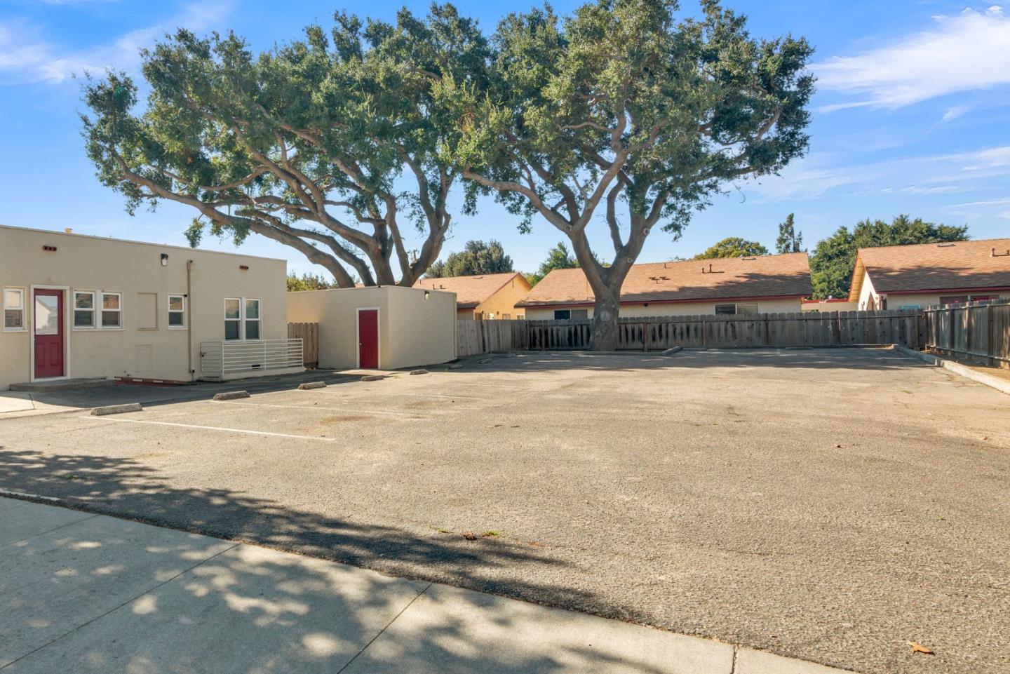 0 N Vanderhurst Ave