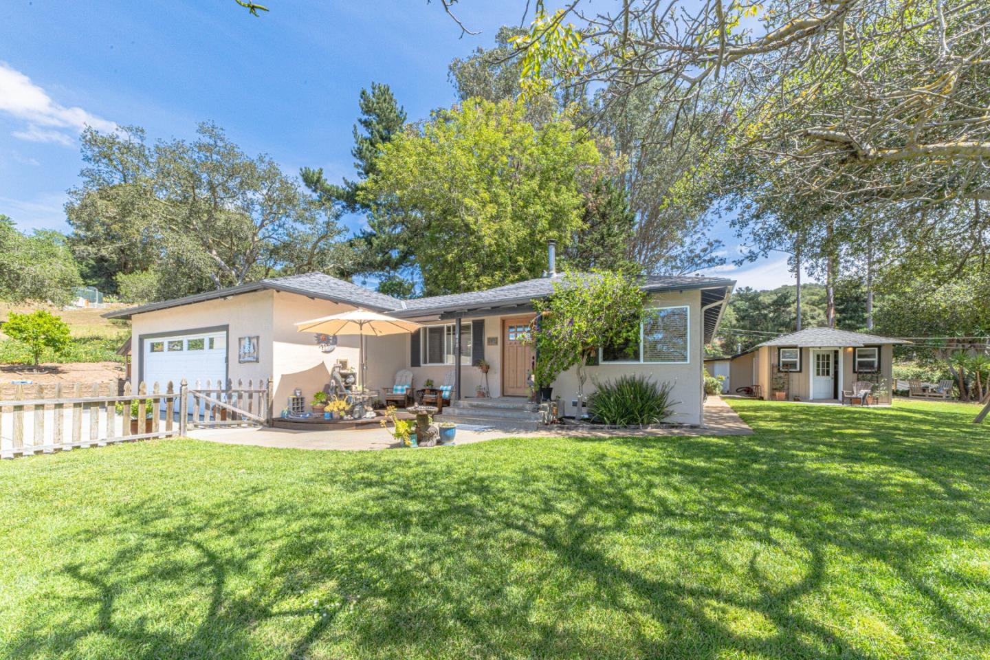 448 Echo Valley Rd