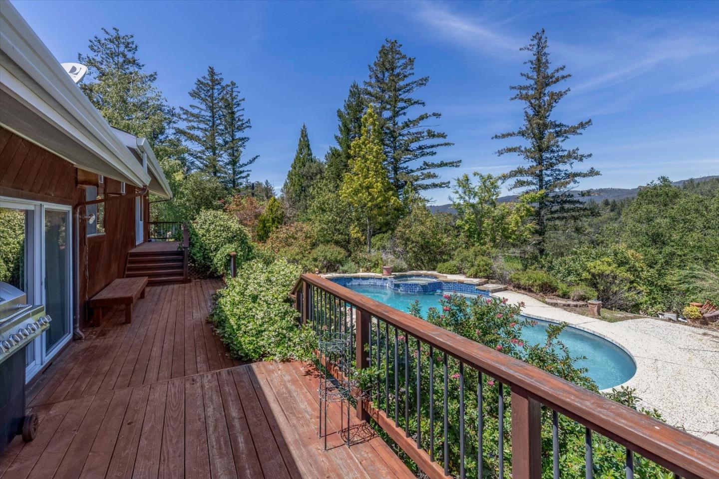 Property photo 32