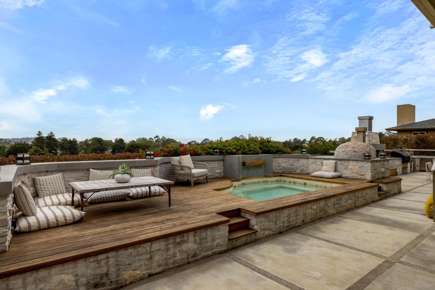 Property photo 46