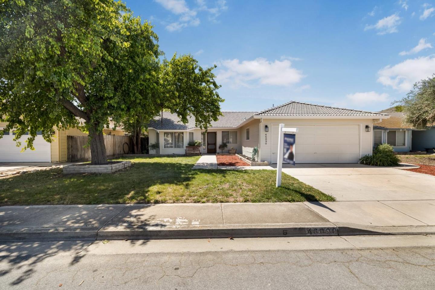 46090 Pine Meadow Dr