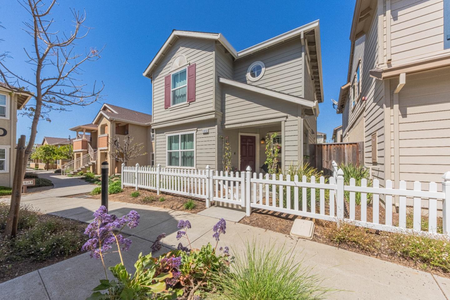 19832 Gabilan View Dr