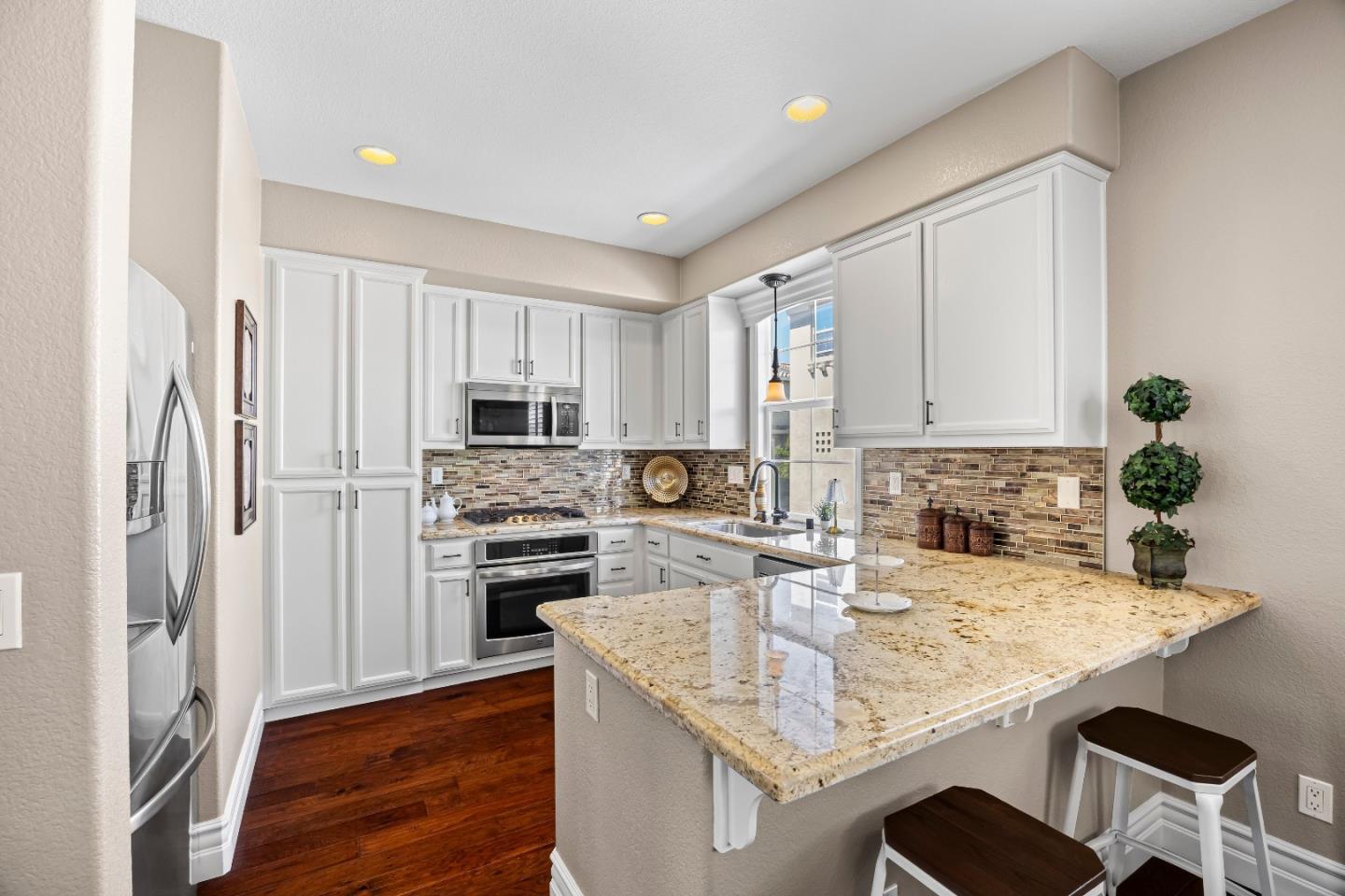 Property photo 30