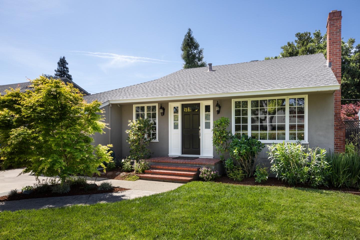 1033 Oakland Ave