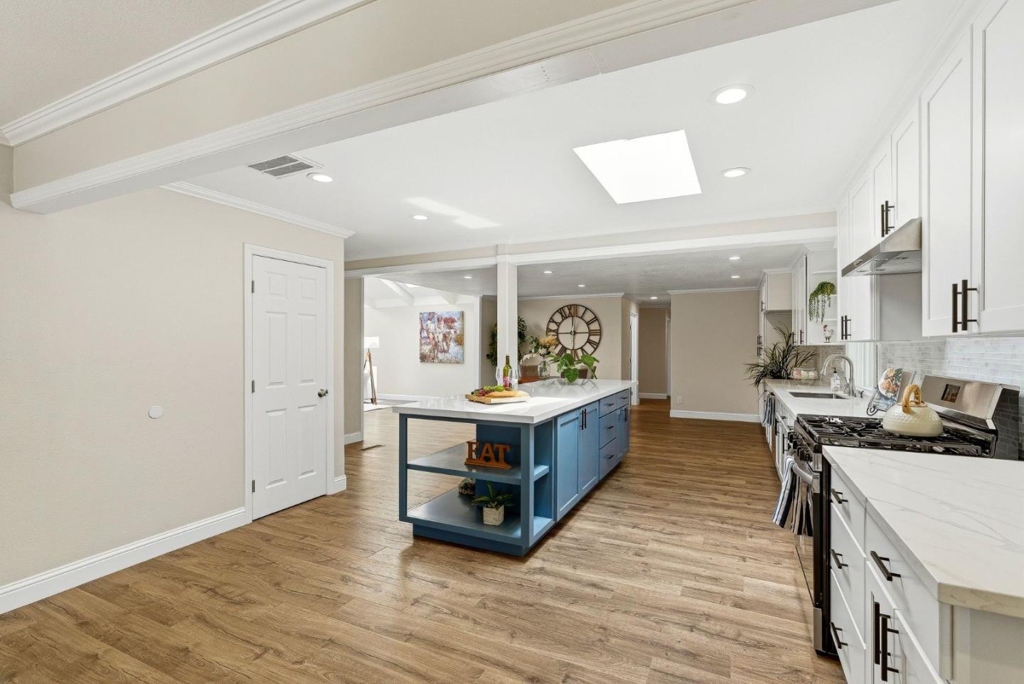 Property photo 33