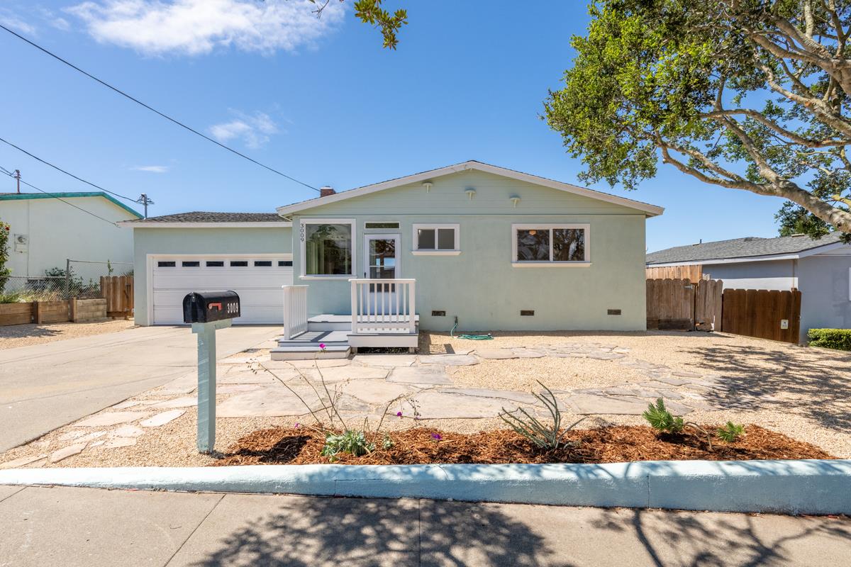 3009 Jean St