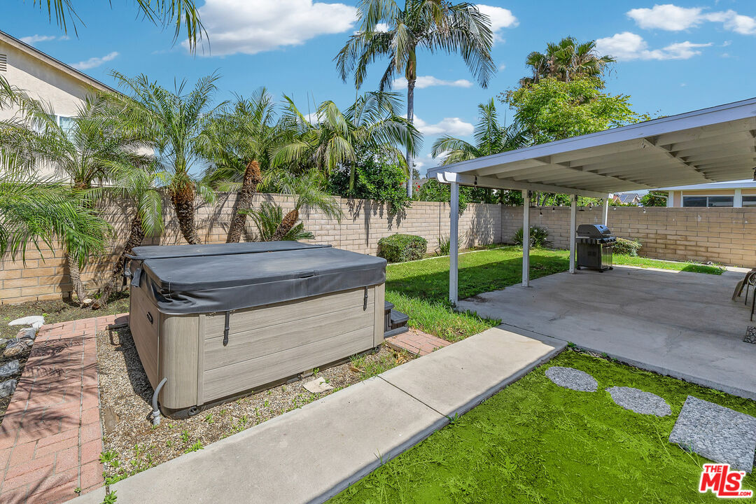 Property photo 35