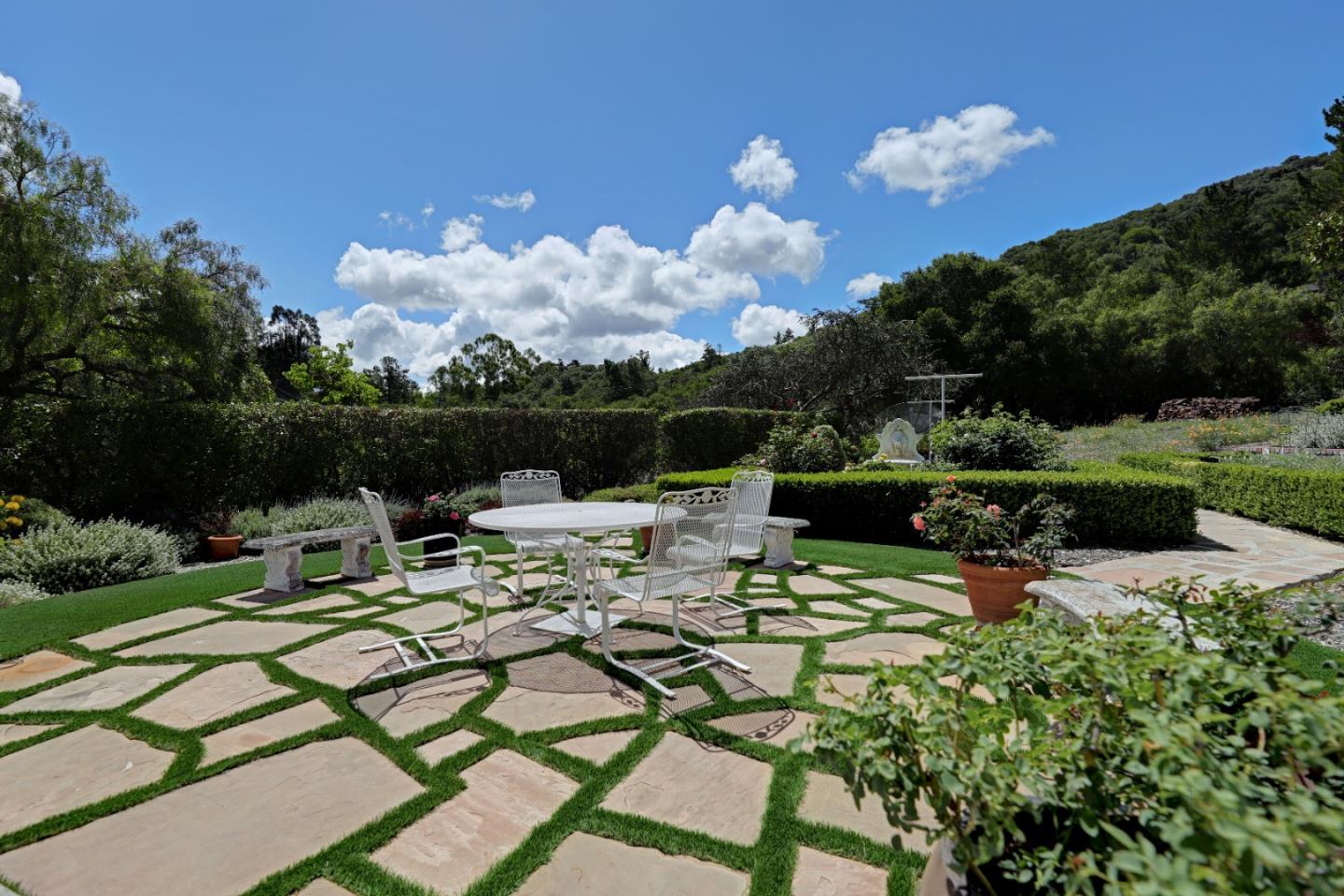 Property photo 44