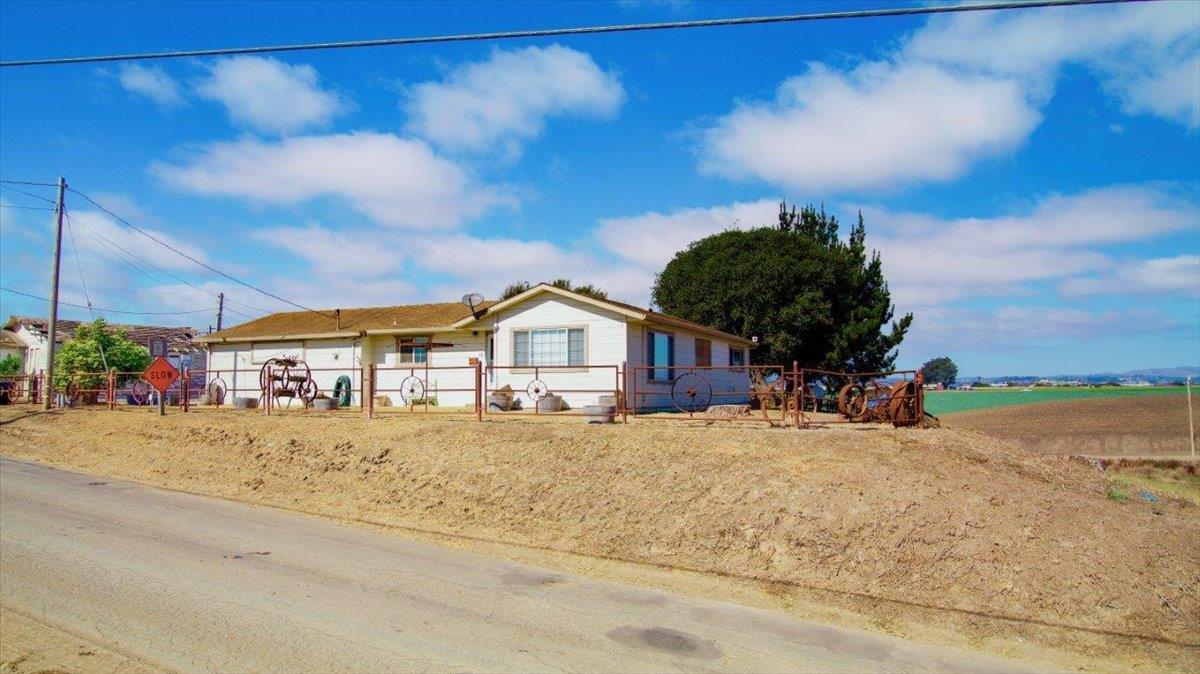 Property photo 30