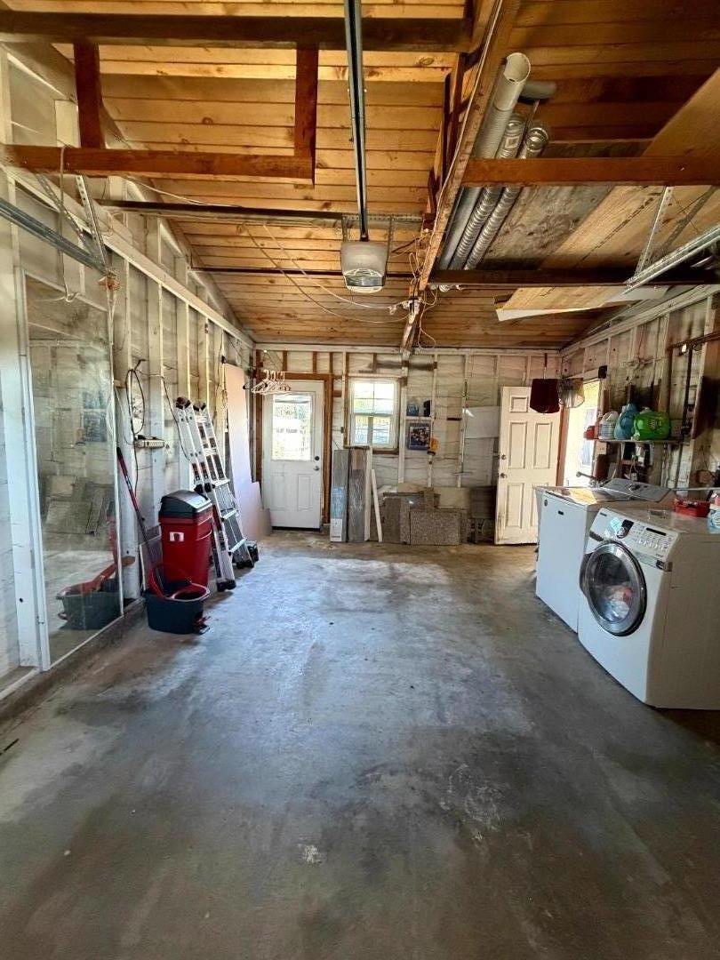 Property photo 33
