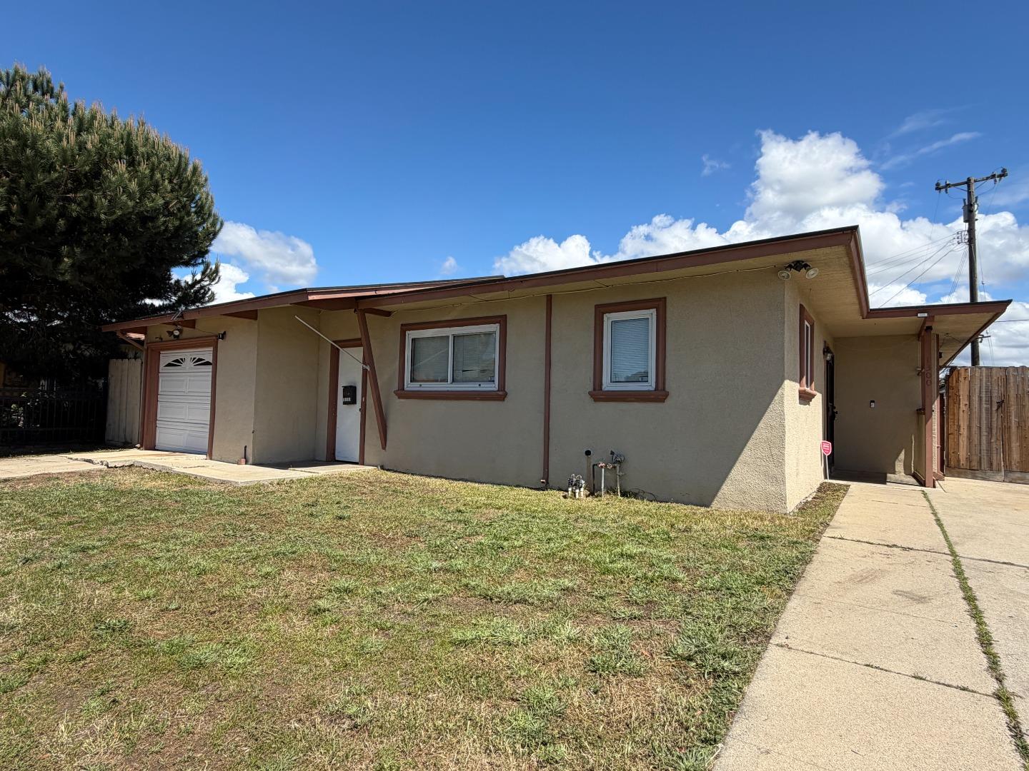 1300 Linwood Dr