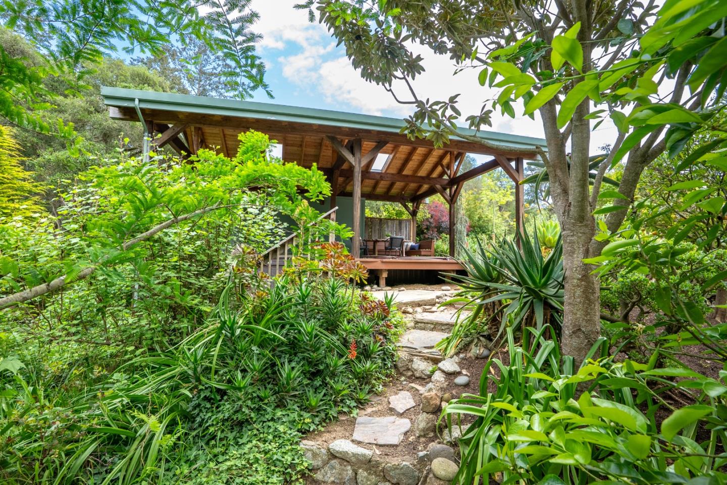 Property photo 28