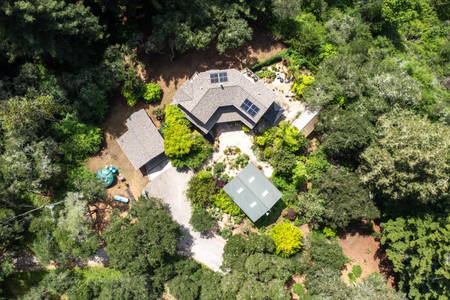 28 Wildwood Dr