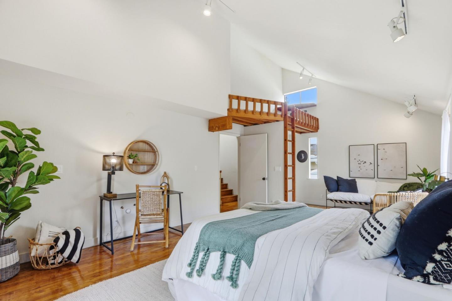 Property photo 46