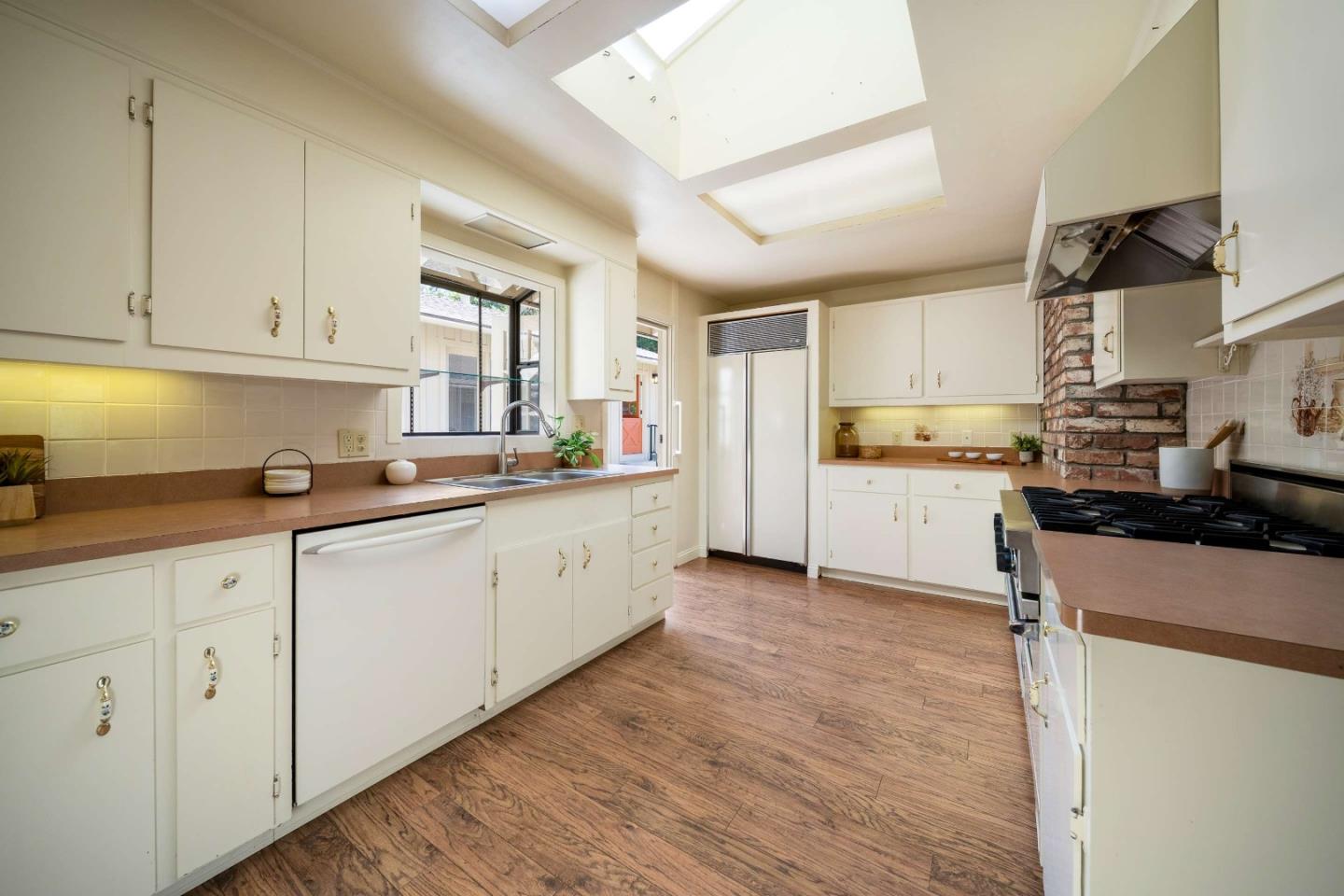 Property photo 34