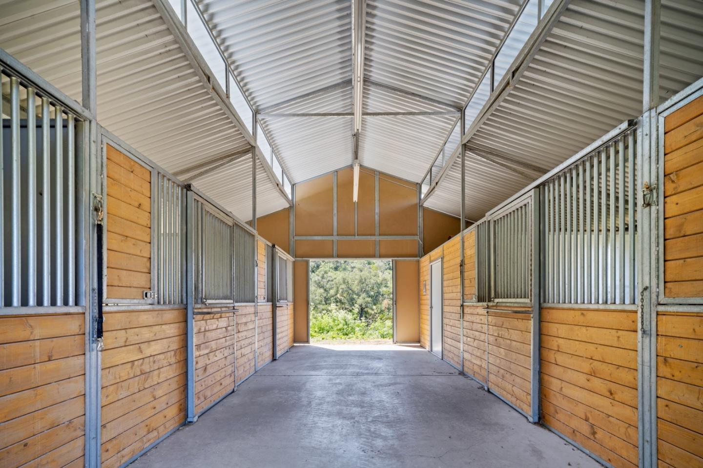 Property photo 43