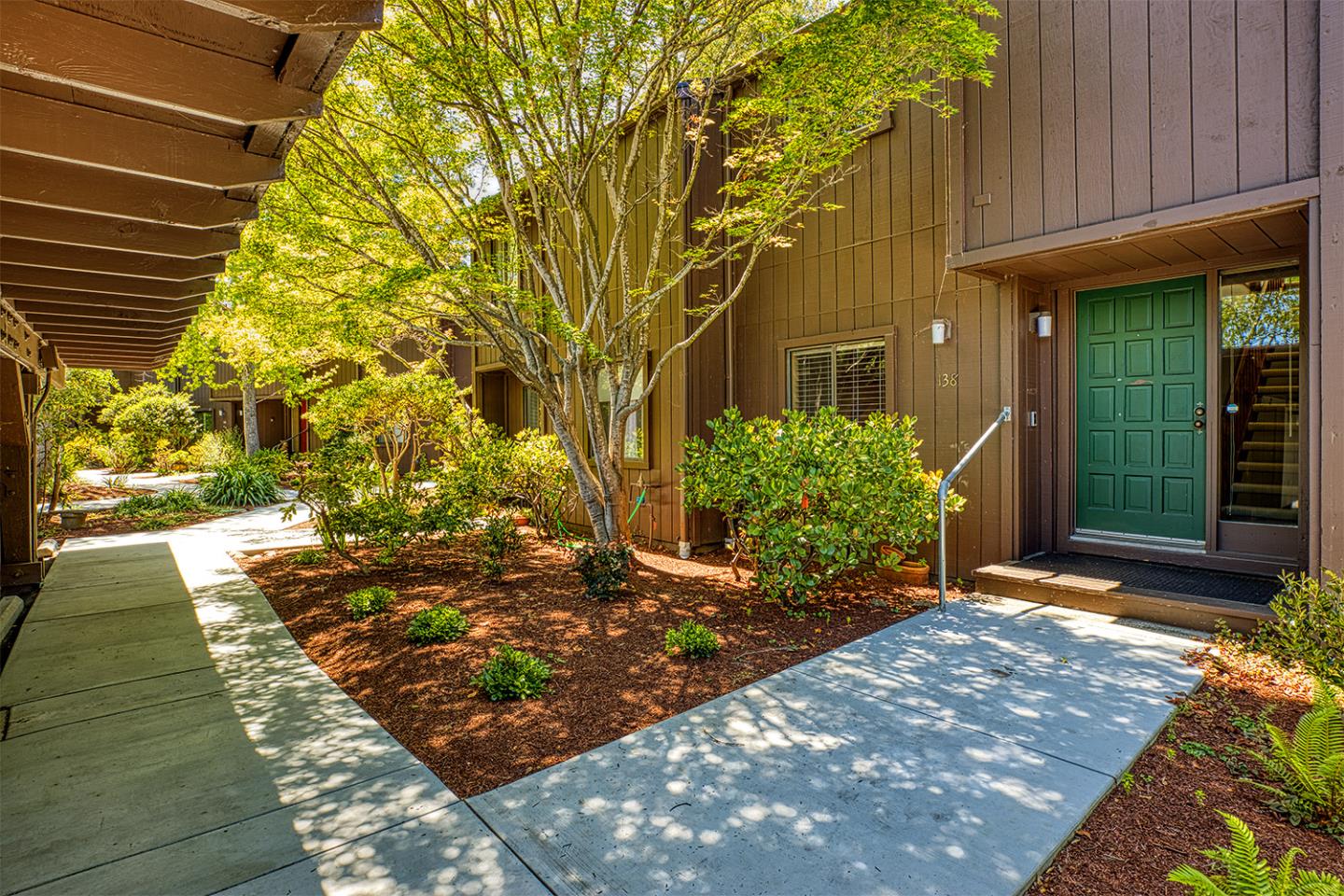 138 Tree Frog Ln