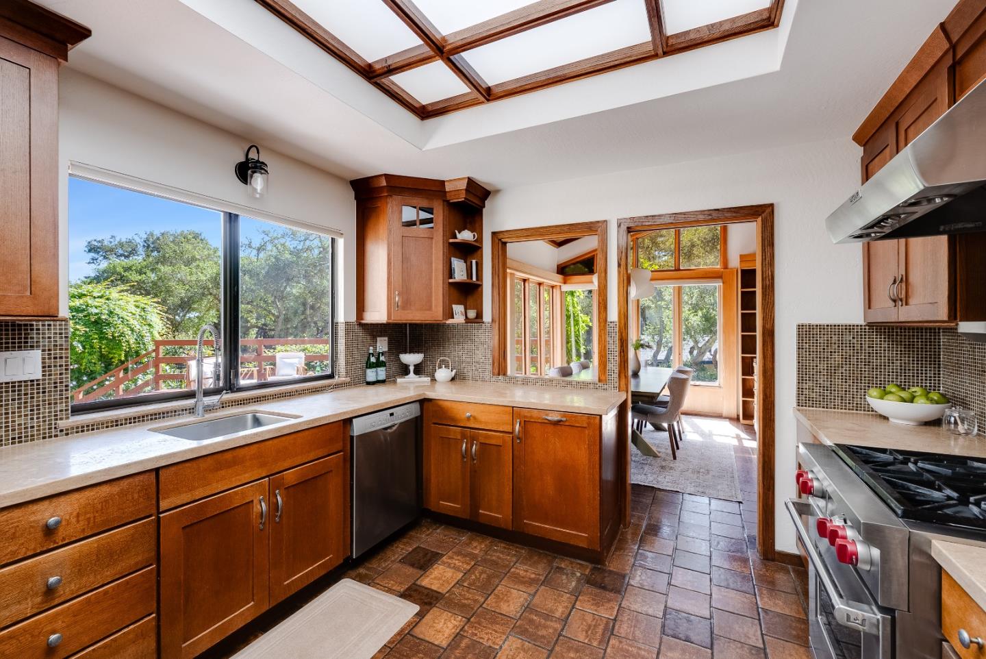 Property photo 28