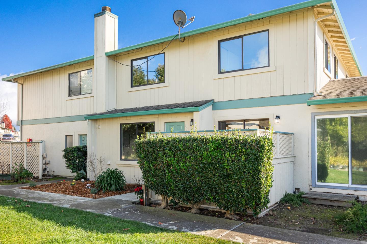 253 Green Meadow Dr Unit C